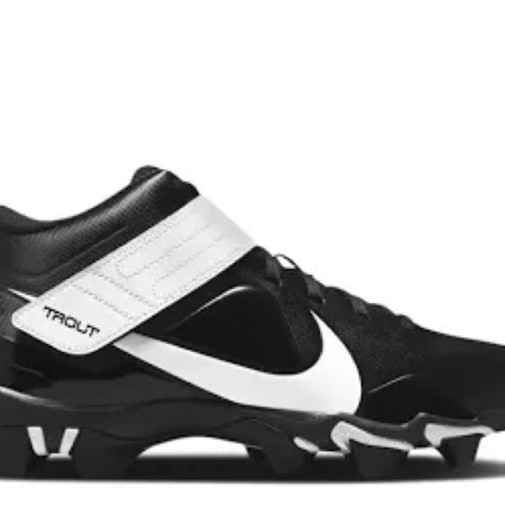 Nike Men's Zoom Trout Black and White Athletic Cleats